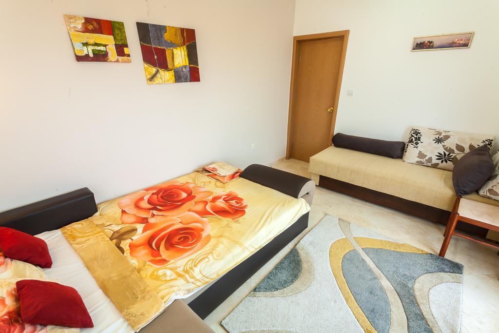 Apartments Mila Krimovica ภายนอก รูปภาพ